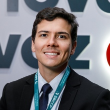 Ampliar imagem: Maurício Ferrão, Cirurgião de cabeça e pescoço Porto Alegre