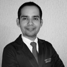 Acercar imagen: Juan Víctor González Alfaro, Endocrinólogo Chiclayo