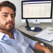 Acercar imagen: Alfredo Chávez, Médico general Lima