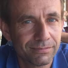 Acercar imagen: Ángel Núñez Ortiz, Psicólogo Lima