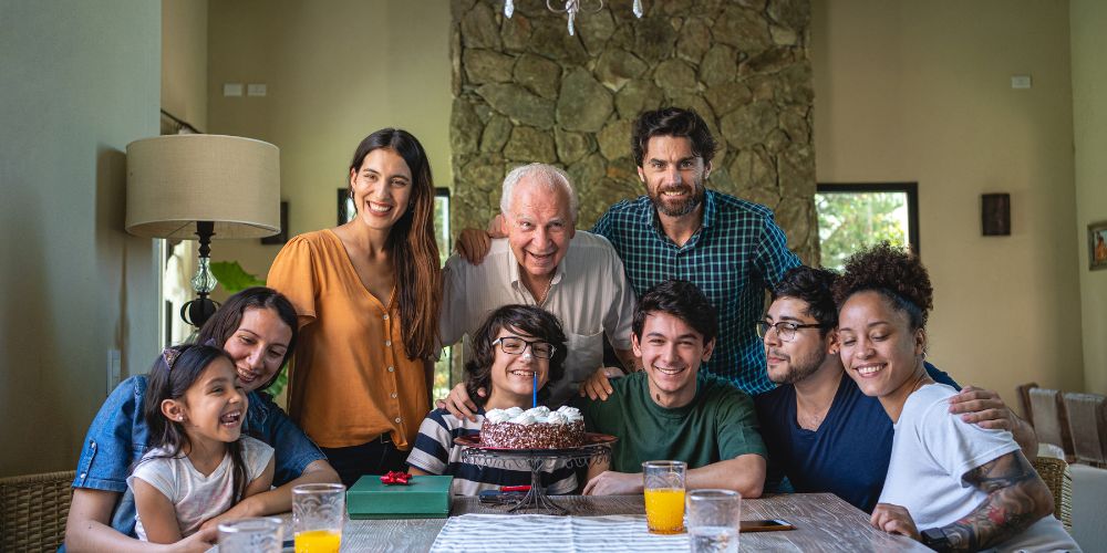 Entenda como decorar e organizar um espaço para família grande