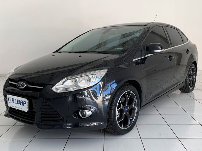 FORD - FOCUS SEDAN