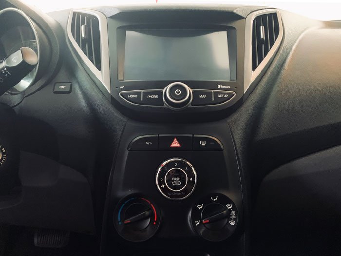 HYUNDAI - HB20S