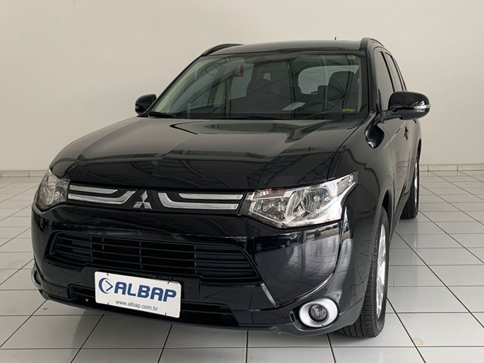 MITSUBISHI - OUTLANDER