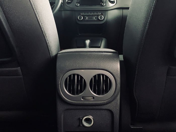 VOLKSWAGEN - TIGUAN