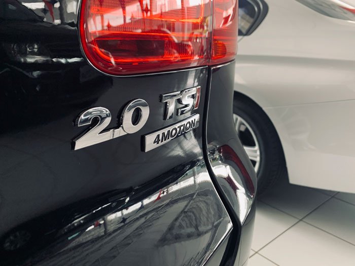 VOLKSWAGEN - TIGUAN