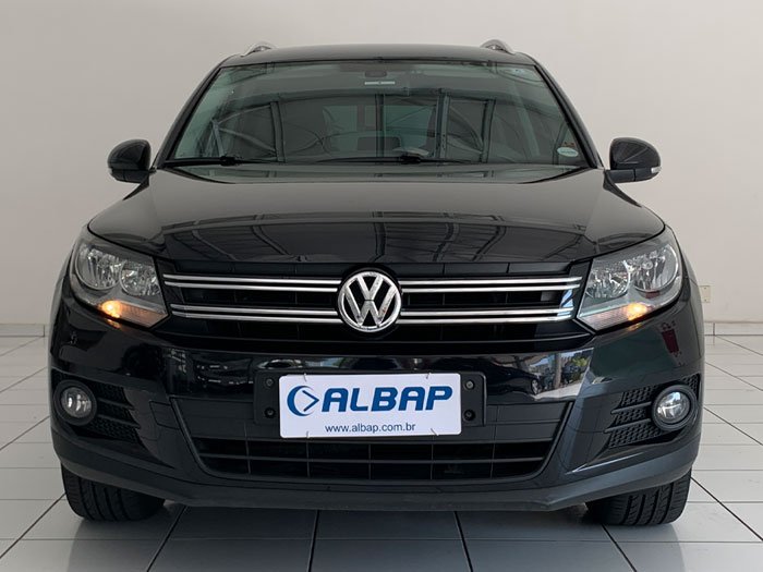 VOLKSWAGEN - TIGUAN