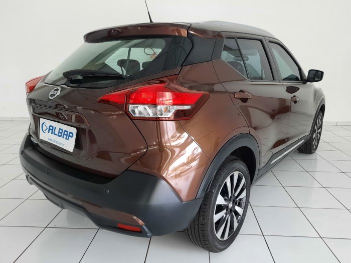 NISSAN - KICKS