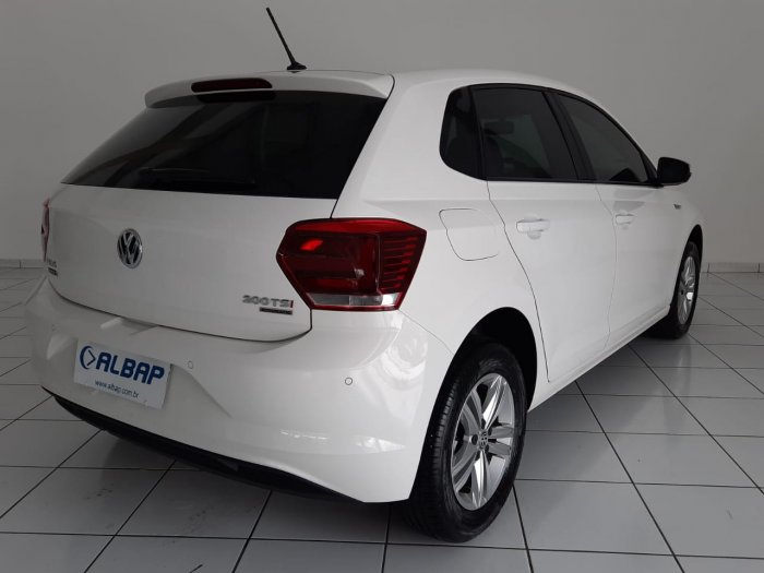 VOLKSWAGEN - POLO
