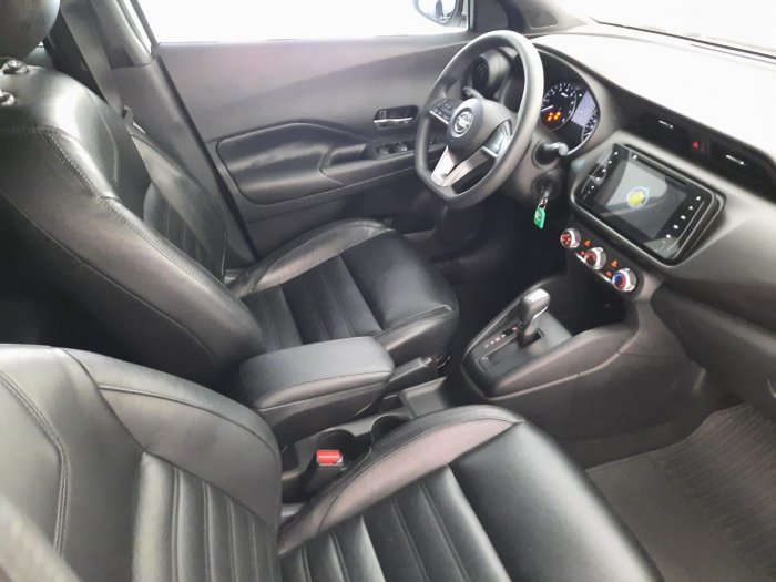 NISSAN - KICKS
