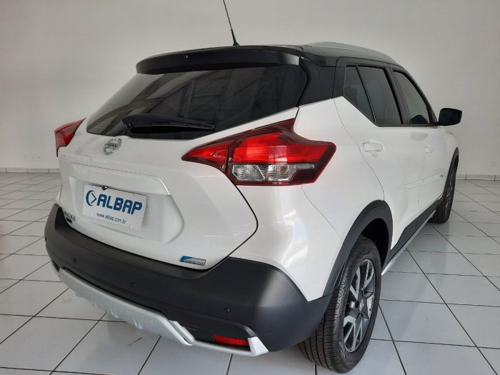 NISSAN - KICKS