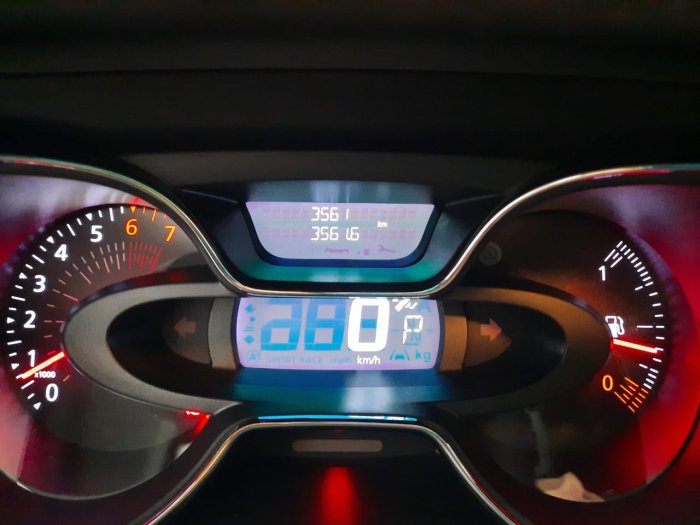 RENAULT - CAPTUR