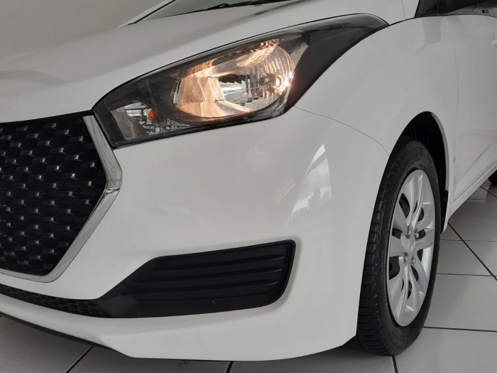 HYUNDAI - HB20S