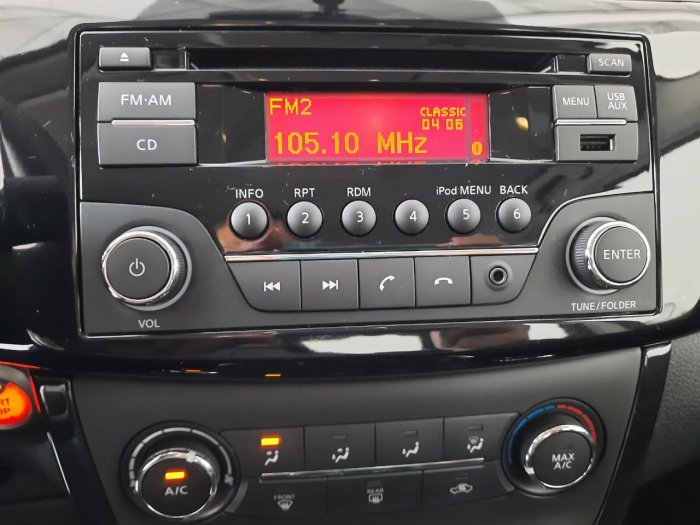NISSAN - SENTRA