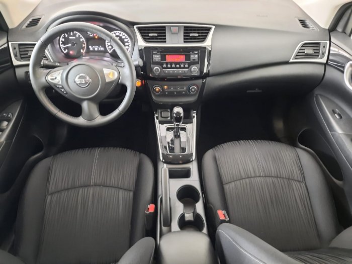 NISSAN - SENTRA