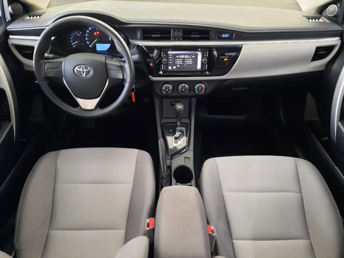 TOYOTA - COROLLA