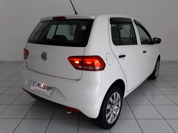 VOLKSWAGEN - FOX