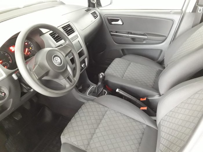 VOLKSWAGEN - FOX