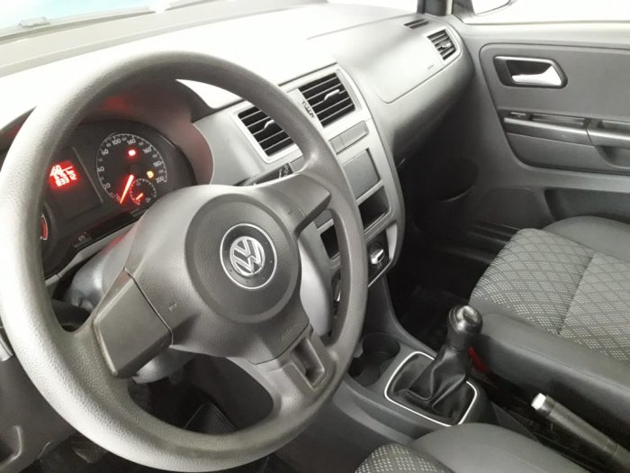 VOLKSWAGEN - FOX