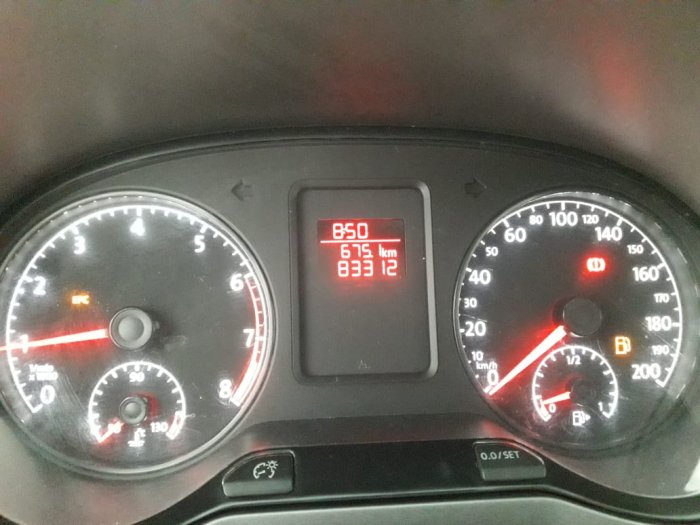 VOLKSWAGEN - FOX