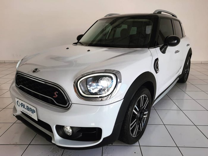 MINI - COUNTRYMAN