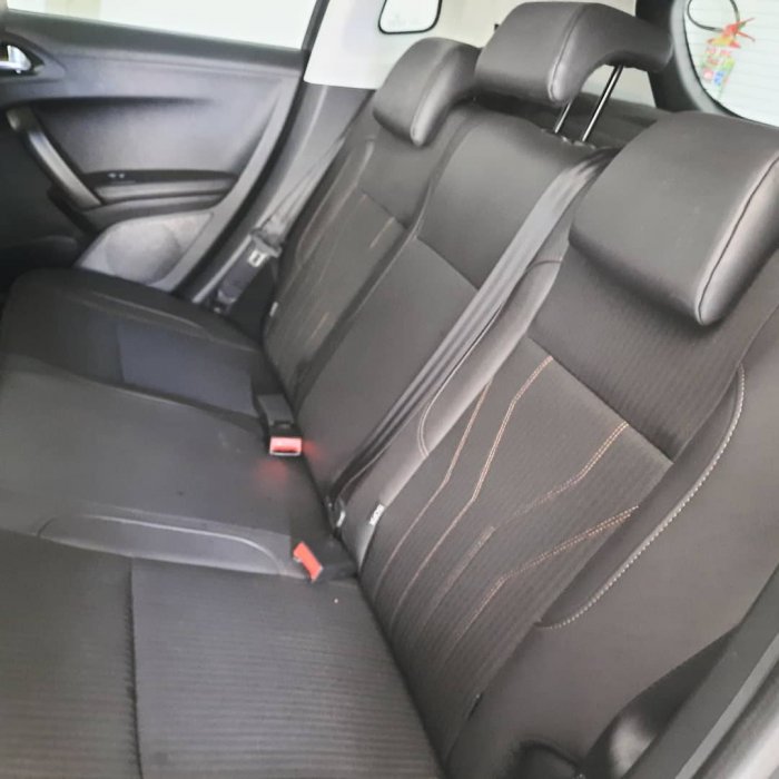PEUGEOT - 2008