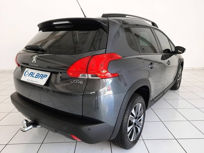 PEUGEOT - 2008