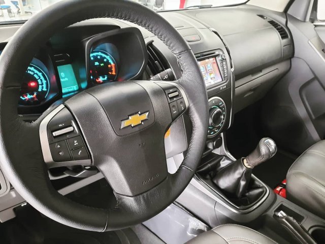 CHEVROLET - S10