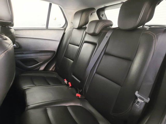 CHEVROLET - TRACKER