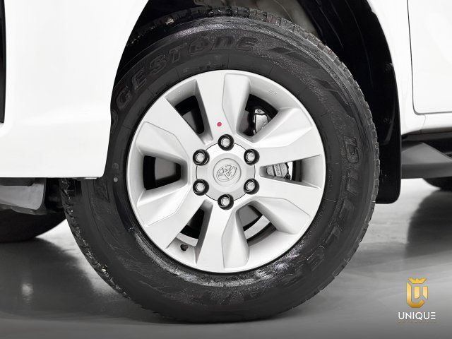 Toyota Hilux 2.7 SR 4X2 CD 16V FLEX 4P AUTOMÁTICO 2018/2019 branco à venda na Unique Automóveis em Indaiatuba — foto 4