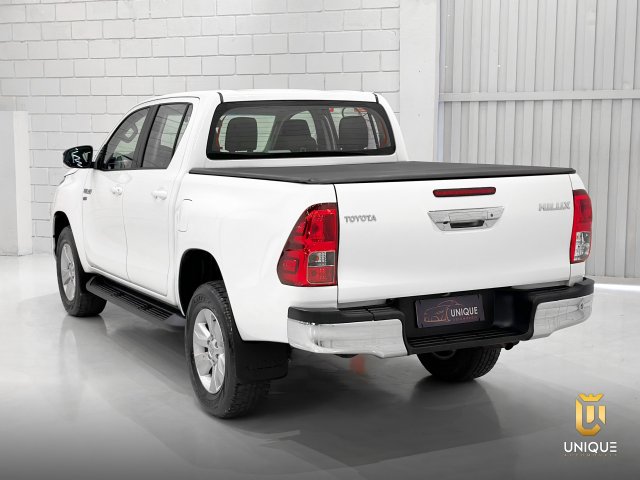 Toyota Hilux 2.7 SR 4X2 CD 16V FLEX 4P AUTOMÁTICO 2018/2019 branco à venda na Unique Automóveis em Indaiatuba — foto 9