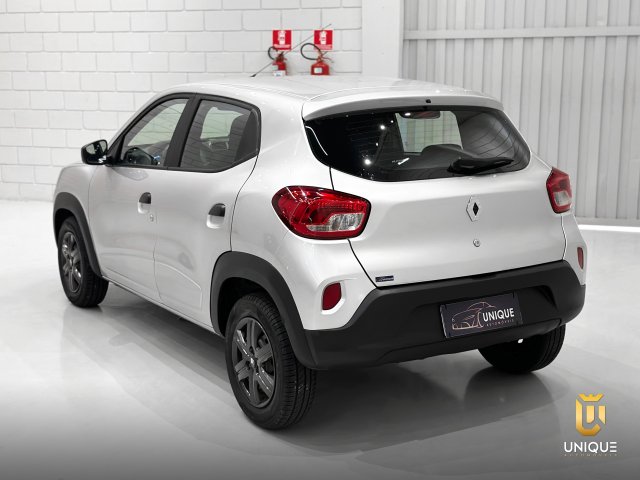 Renault Kwid 1.0 12V SCE FLEX ZEN MANUAL 2023/2024 prata à venda na Unique Automóveis em Indaiatuba — foto 3