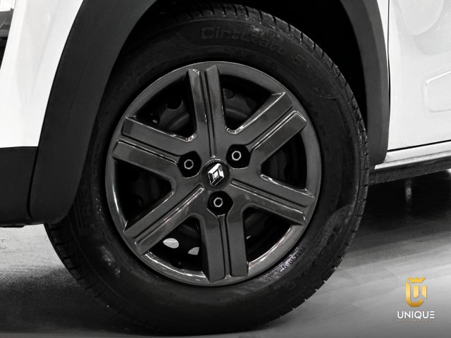 Renault Kwid 1.0 12V SCE FLEX ZEN MANUAL 2023/2024 prata à venda na Unique Automóveis em Indaiatuba — foto 6