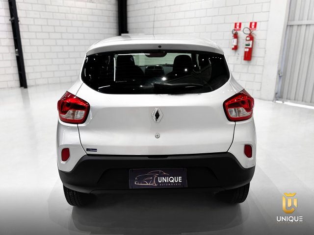 Renault Kwid 1.0 12V SCE FLEX ZEN MANUAL 2023/2024 prata à venda na Unique Automóveis em Indaiatuba — foto 8