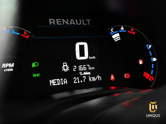 Renault Kwid 1.0 12V SCE FLEX ZEN MANUAL 2023/2024 prata à venda na Unique Automóveis em Indaiatuba — foto 13