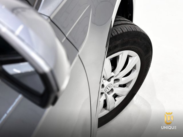 Volkswagen Polo 1.0 MPI MANUAL 2023 cinza à venda na Unique Automóveis em Indaiatuba — foto 13