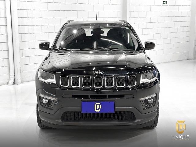 Jeep Compass 2.0 16V FLEX LONGITUDE AUTOMÁTICO 2017 preto à venda na Unique Automóveis em Indaiatuba — foto 4