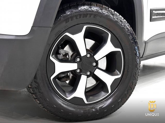 Jeep Renegade 2.0 16V TURBO DIESEL TRAILHAWK 4P 4X4 AUTOMÁTICO 2019/2020 branco à venda na Unique Automóveis em Indaiatuba — foto 16