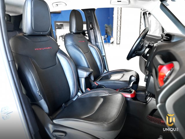 Jeep Renegade 2.0 16V TURBO DIESEL TRAILHAWK 4P 4X4 AUTOMÁTICO 2019/2020 branco à venda na Unique Automóveis em Indaiatuba — foto 17