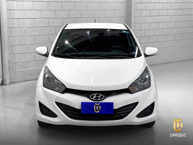 Hyundai Hb20s 1.6 COMFORT PLUS 16V FLEX 4P MANUAL 2015 branco à venda na Unique Automóveis em Indaiatuba — foto 4