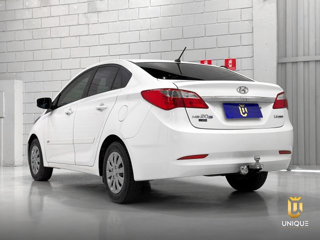 Hyundai Hb20s 1.6 COMFORT PLUS 16V FLEX 4P MANUAL 2015 branco à venda na Unique Automóveis em Indaiatuba — foto 6
