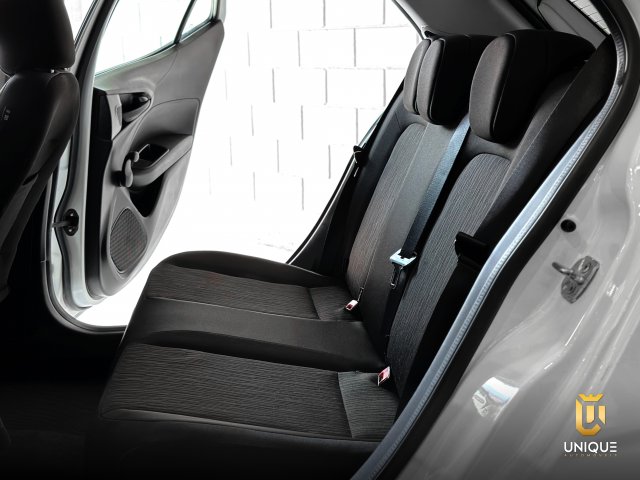 Fiat Argo 1.0 FIREFLY FLEX DRIVE MANUAL 2023/2024 branco à venda na Unique Automóveis em Indaiatuba — foto 18