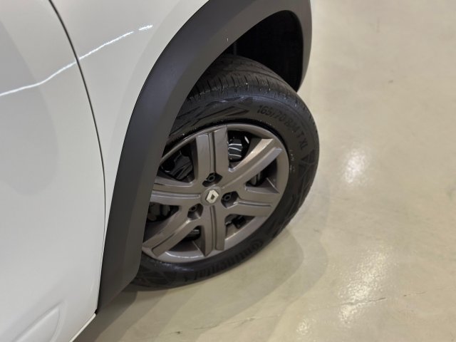 Renault Kwid 1.0 12V SCE FLEX ZEN MANUAL 2023/2024 branco à venda na Unique Automóveis em Indaiatuba — foto 8