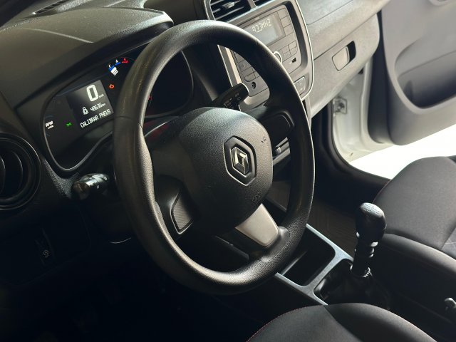 Renault Kwid 1.0 12V SCE FLEX ZEN MANUAL 2023/2024 branco à venda na Unique Automóveis em Indaiatuba — foto 14