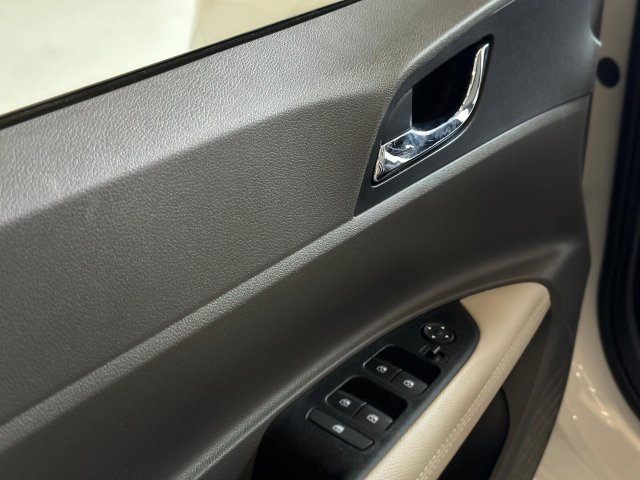 Hyundai Hb20s 1.0 TGDI FLEX PLATINUM MANUAL 2022 branco à venda na Unique Automóveis em Indaiatuba — foto 12