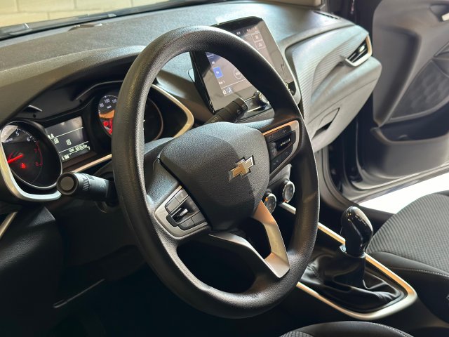 Chevrolet Onix 1.0 FLEX LT MANUAL 2022/2023 preto à venda na Unique Automóveis em Indaiatuba — foto 18