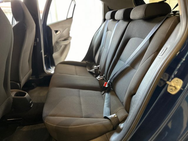 Chevrolet Onix 1.0 FLEX LT MANUAL 2023/2024 azul à venda na Unique Automóveis em Indaiatuba — foto 13