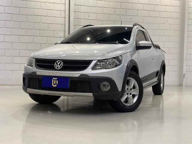 Volkswagen Saveiro 1.6 CROSS CE 8V FLEX 2P MANUAL 2012 prata à venda na Unique Automóveis em Indaiatuba — foto 3