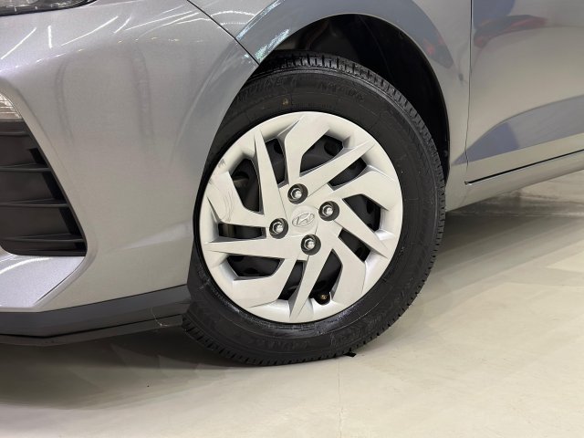 Hyundai Hb20 1.0 12V FLEX SENSE PLUS MANUAL 2023/2024 cinza à venda na Unique Automóveis em Indaiatuba — foto 4