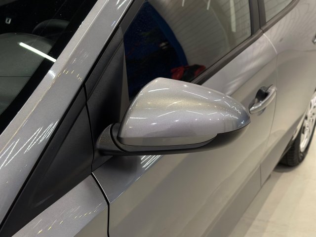 Hyundai Hb20 1.0 12V FLEX SENSE PLUS MANUAL 2023/2024 cinza à venda na Unique Automóveis em Indaiatuba — foto 5
